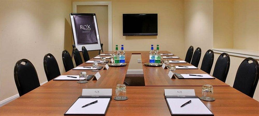 Rox Hotel Aberdeen By Compass Hospitality Ngoại thất bức ảnh