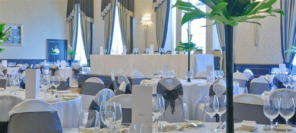 Rox Hotel Aberdeen By Compass Hospitality Ngoại thất bức ảnh